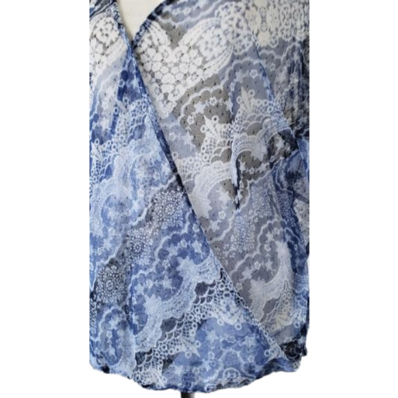 🦋 I.N.C international blue floral sheer faux wrap size Large 🦋 - Picture 7 of 7
